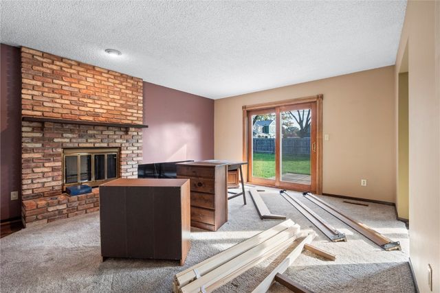 1256 Esther Court, Iowa City, IA 52240