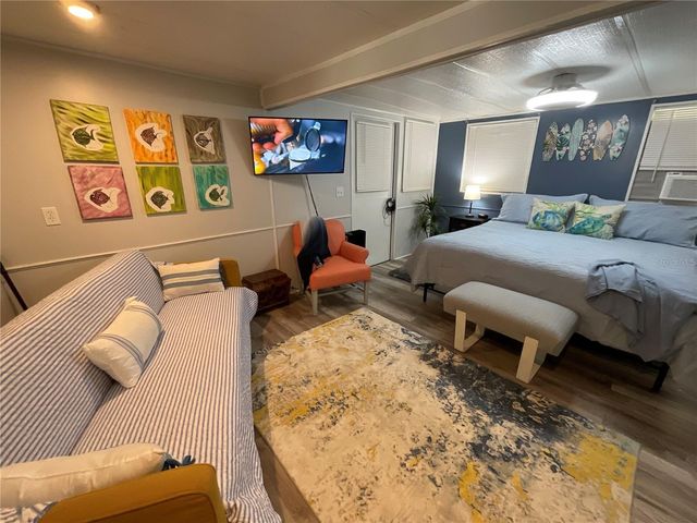 6580 SEMINOLE BOULEVARD 510, Seminole, FL 33772