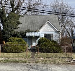217 James St, N Versailles, PA 15137