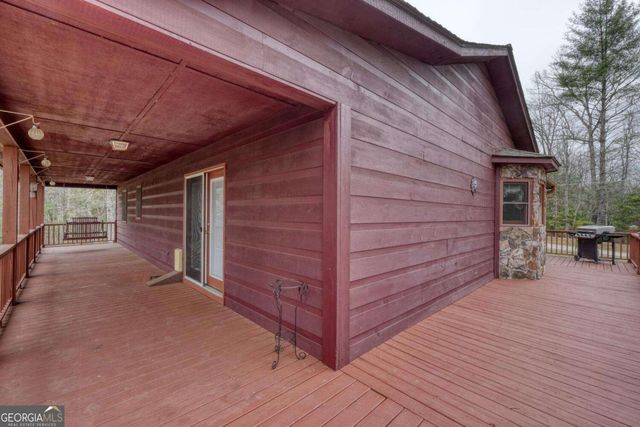 694 Hilltop Road, Murphy, NC 28906