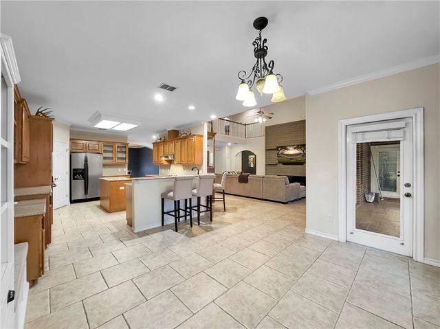 5806 Beauvais Dr, Corpus Christi, TX 78414