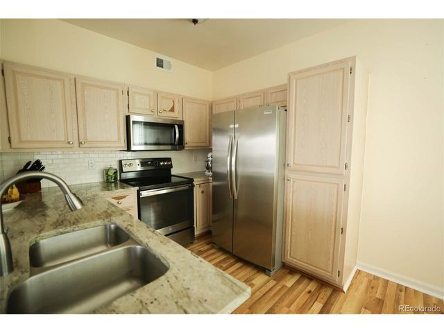 8342 Pebble Creek Way 102, Littleton, CO 80126