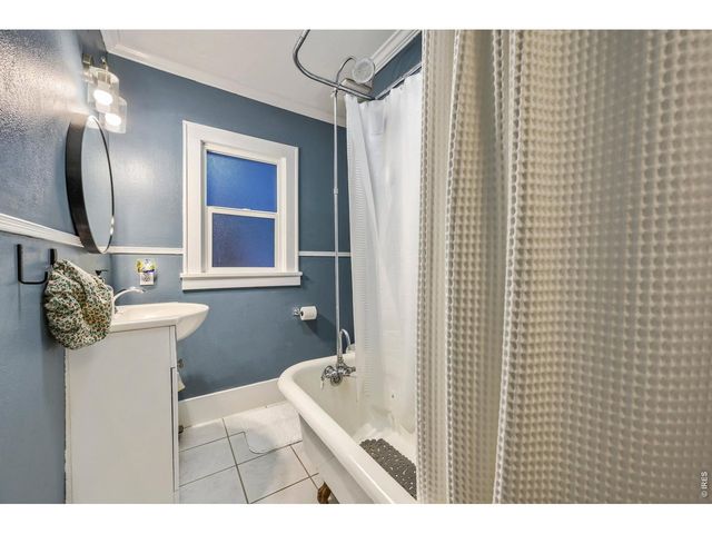 202 8th Ave, Longmont, CO 80501