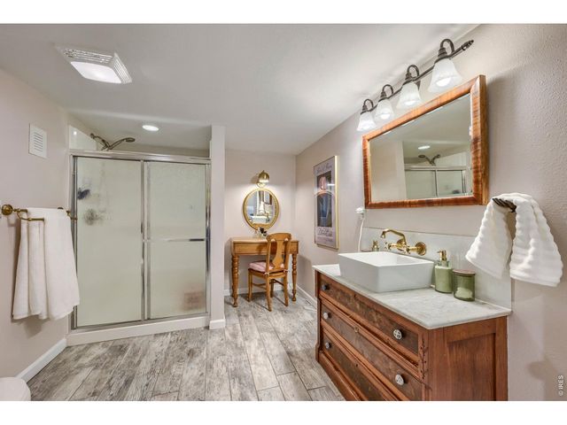 202 8th Ave, Longmont, CO 80501