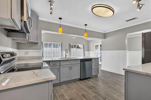 5011 ENSIGN LOOP, New Port Richey, FL 34652