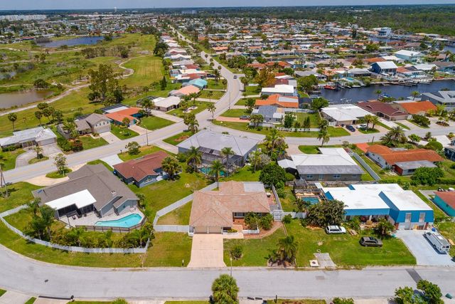 5011 ENSIGN LOOP, New Port Richey, FL 34652
