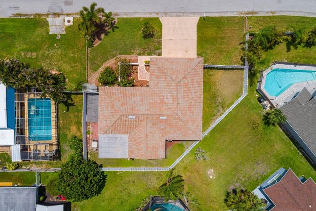 5011 ENSIGN LOOP, New Port Richey, FL 34652
