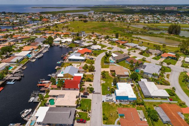 5011 ENSIGN LOOP, New Port Richey, FL 34652