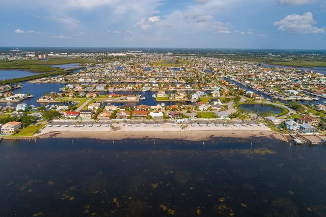5011 ENSIGN LOOP, New Port Richey, FL 34652