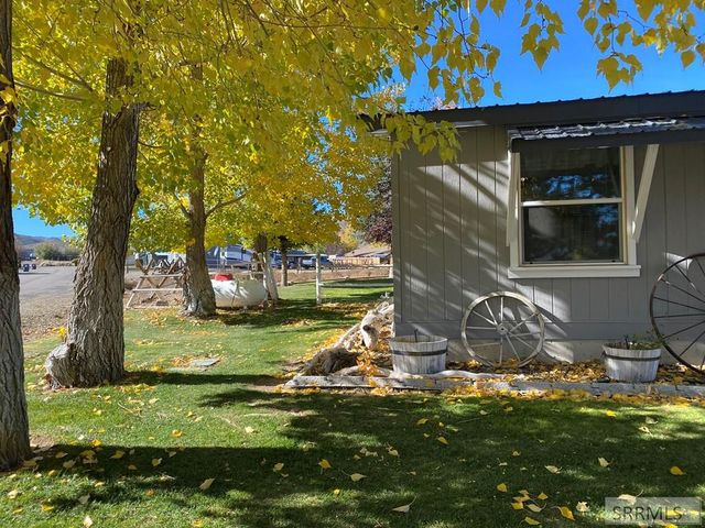 310 Apex Lane, Challis, ID 83226