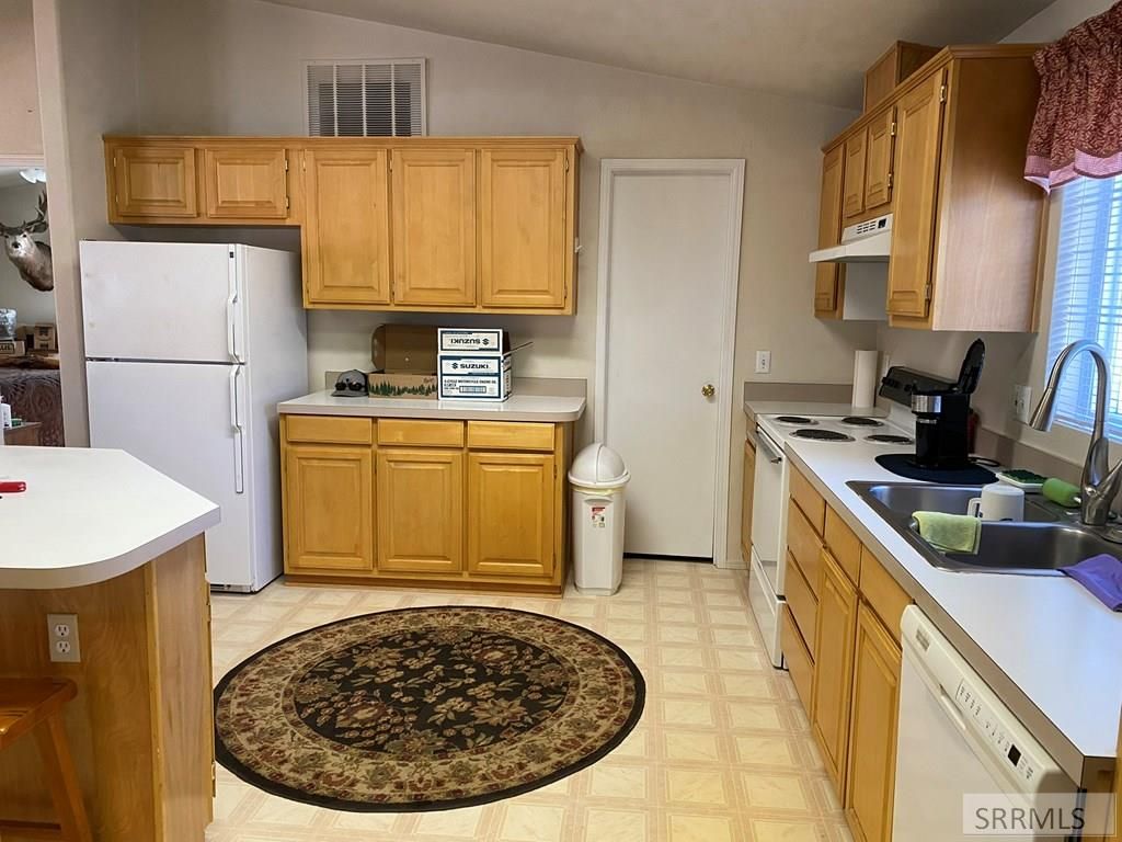 Image 10 of property listing at 310 Apex Lane, Challis, ID 83226