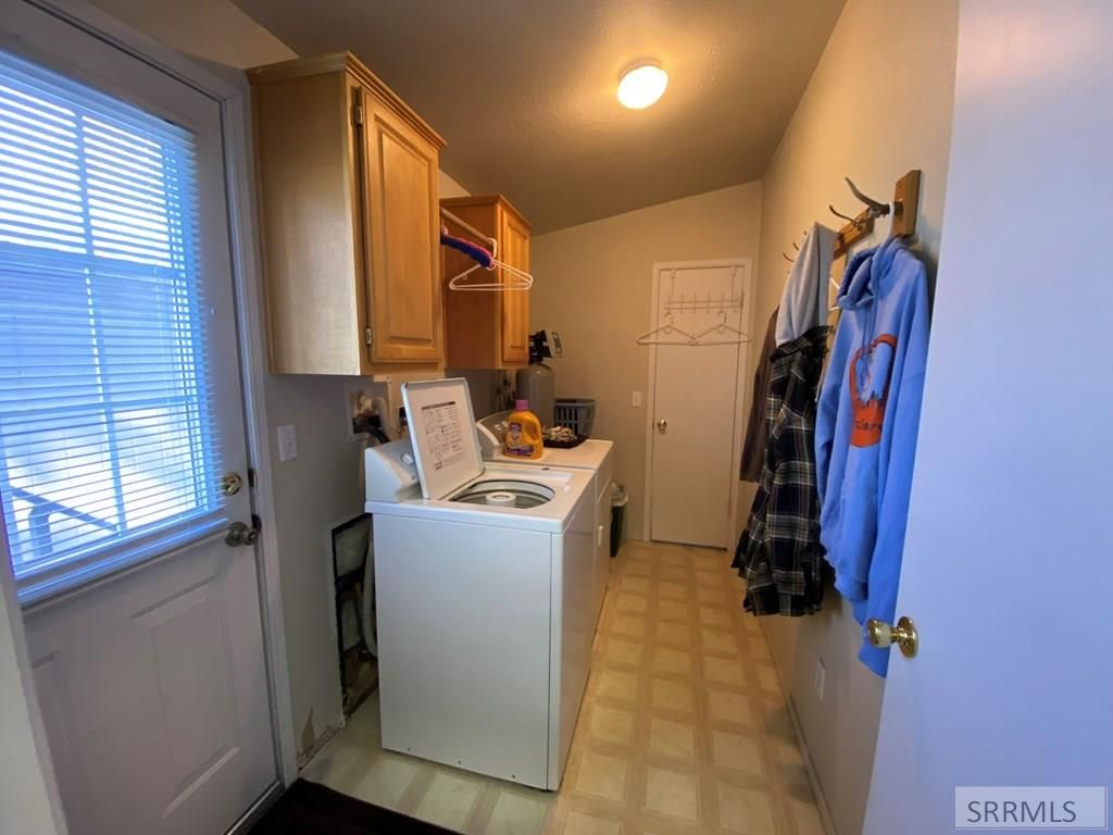 Image 13 of property listing at 310 Apex Lane, Challis, ID 83226