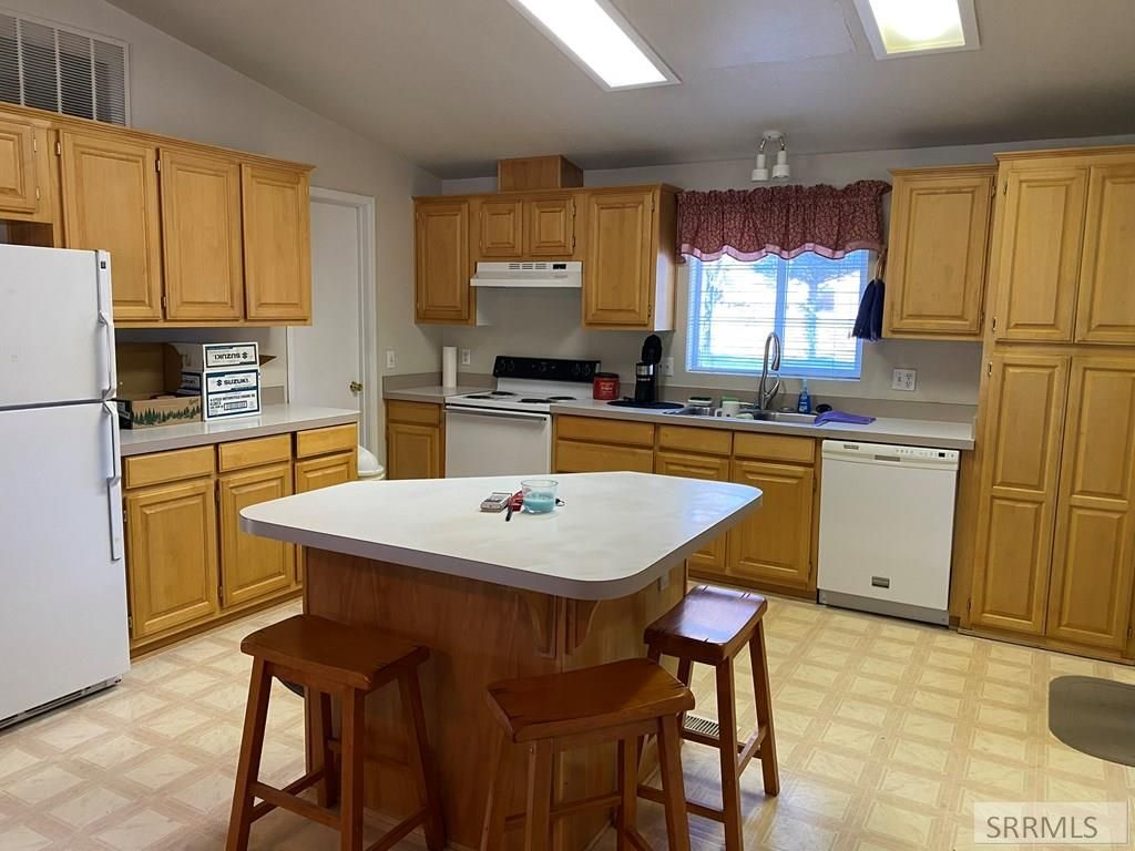 Image 9 of property listing at 310 Apex Lane, Challis, ID 83226