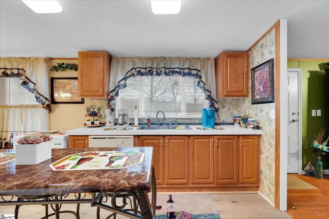 417 Gibson Road, Anderson, SC 29625