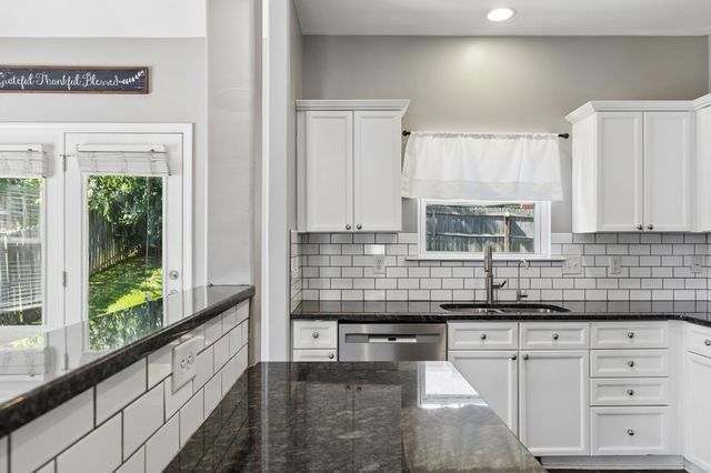 1815 Baslia Ln, Spring Hill, TN 37174