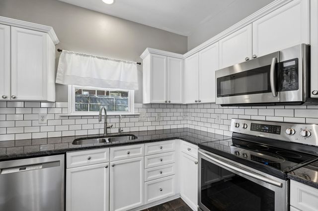 1815 Baslia Ln, Spring Hill, TN 37174