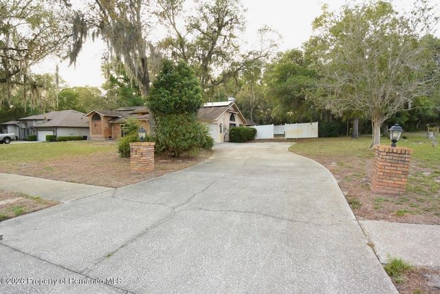 373 Oriana Drive, Spring Hill, FL 34609