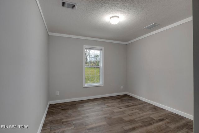 297 Wilkins Ave, Etowah, TN 37331