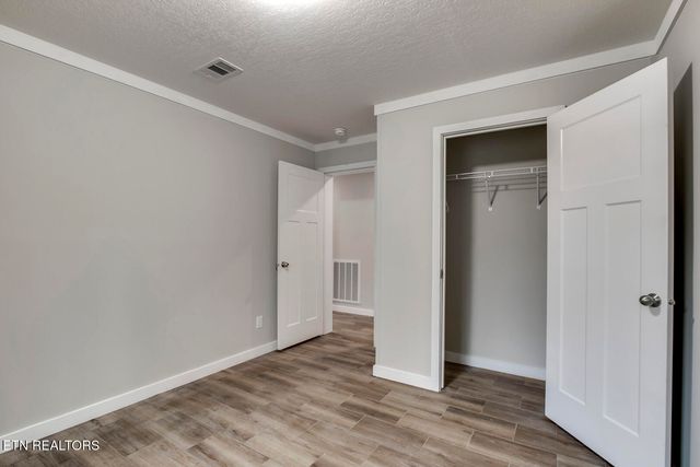 297 Wilkins Ave, Etowah, TN 37331