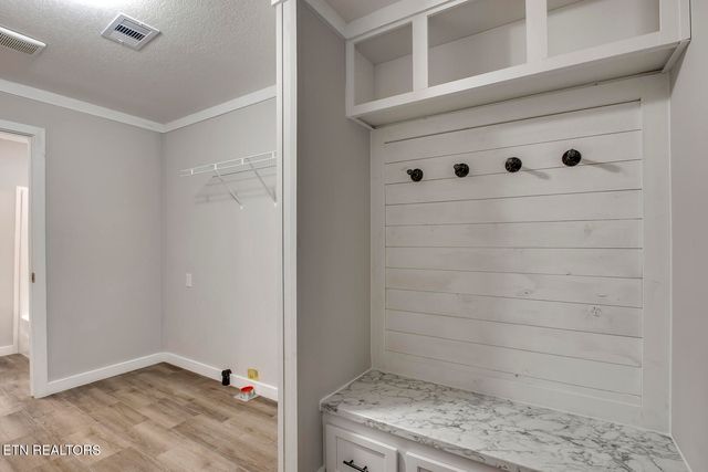 297 Wilkins Ave, Etowah, TN 37331