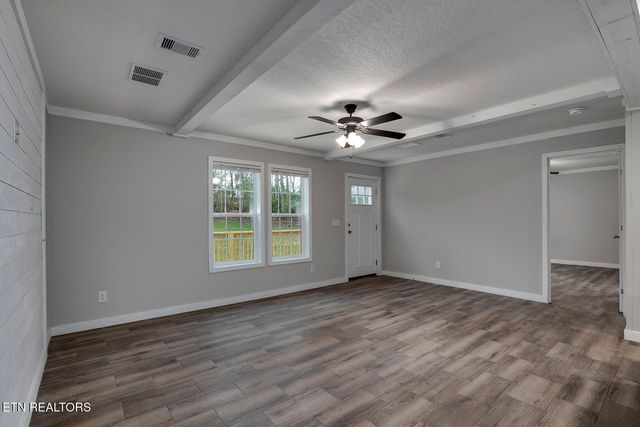 297 Wilkins Ave, Etowah, TN 37331