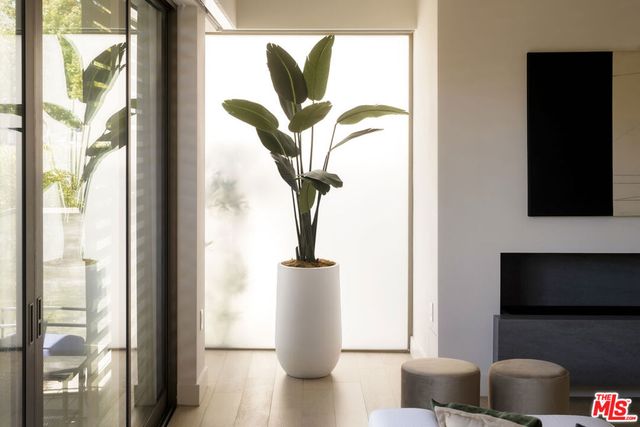 1644 Malcolm Avenue 230, Los Angeles, CA 90024