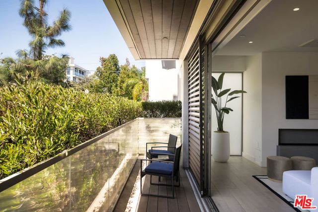1644 Malcolm Avenue 230, Los Angeles, CA 90024