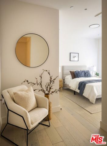 1644 Malcolm Avenue 230, Los Angeles, CA 90024