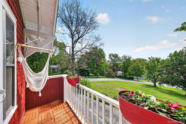 10 Edwin Road, Poughkeepsie, NY 12603