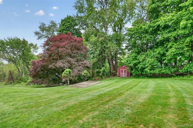 10 Edwin Road, Poughkeepsie, NY 12603