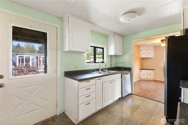 13125 Ridge Circle E, Bonney Lake, WA 98391