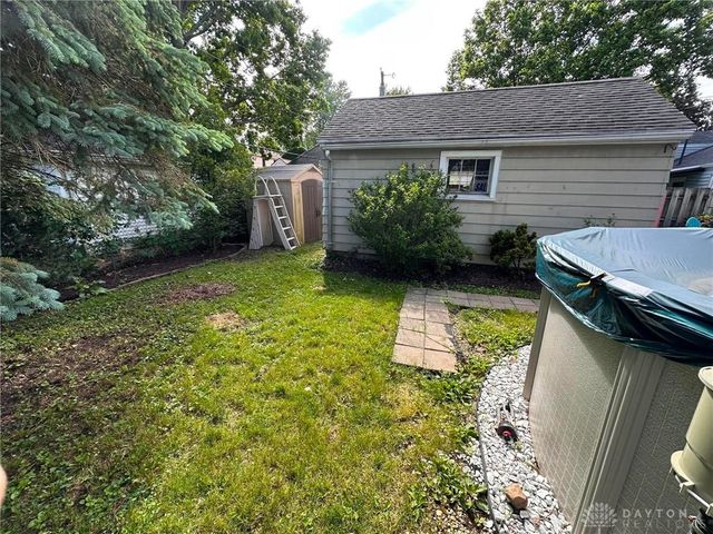812 Buckingham Road, Kettering, OH 45419