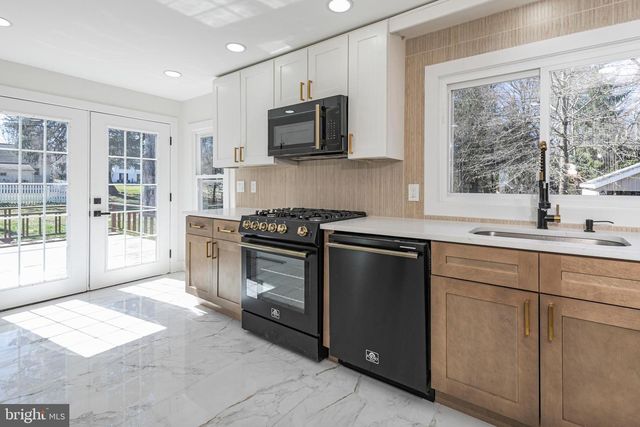2489 MAIN STREET, Lawrenceville, NJ 08648
