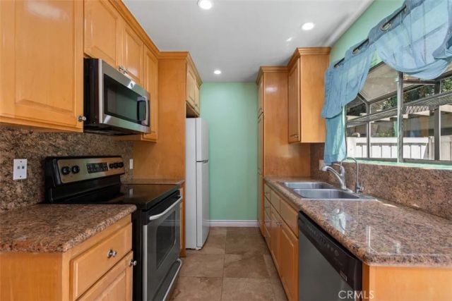 45 Streamwood, Irvine, CA 92620