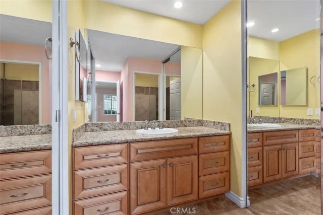 45 Streamwood, Irvine, CA 92620