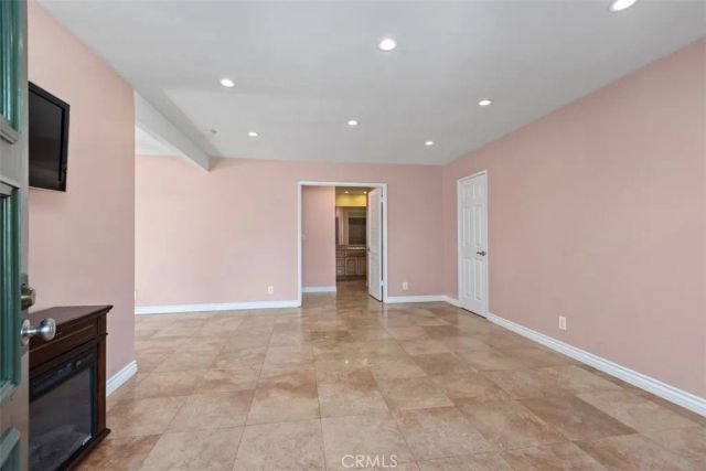 45 Streamwood, Irvine, CA 92620