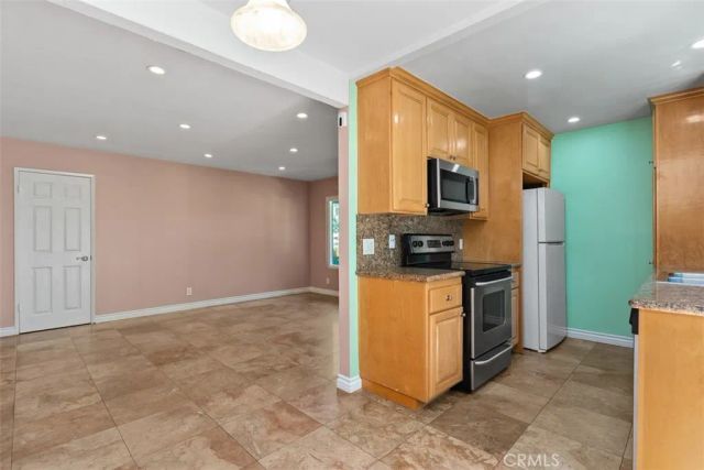 45 Streamwood, Irvine, CA 92620
