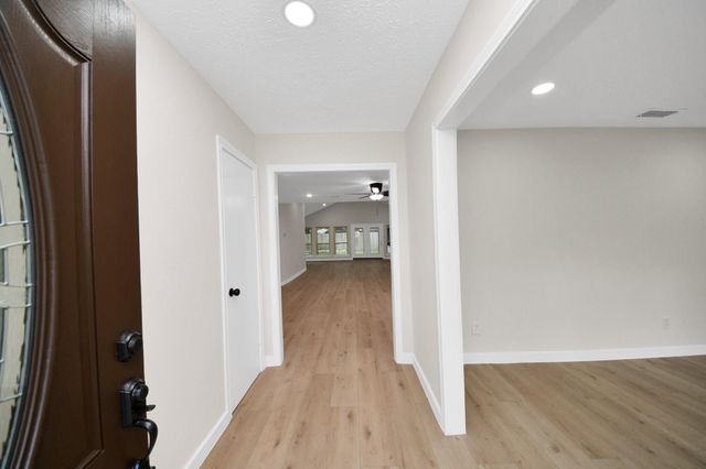 25511 Many Oak Drive, Spring, TX 77380