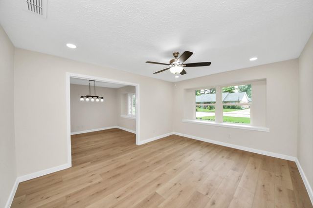 25511 Many Oak Drive, Spring, TX 77380