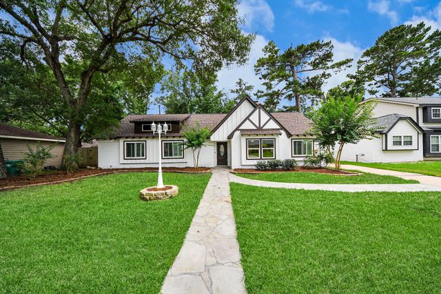 25511 Many Oak Drive, Spring, TX 77380