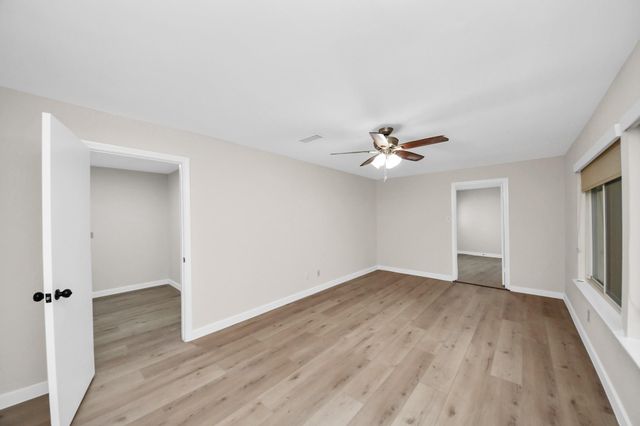 25511 Many Oak Drive, Spring, TX 77380