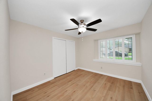 25511 Many Oak Drive, Spring, TX 77380