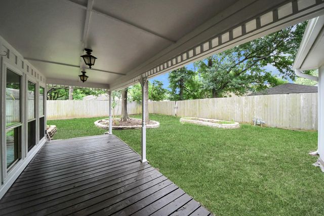 25511 Many Oak Drive, Spring, TX 77380