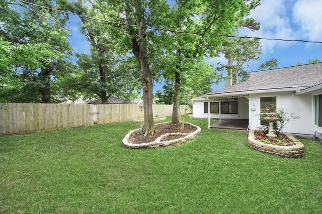 25511 Many Oak Drive, Spring, TX 77380