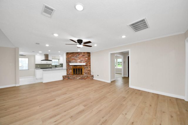 25511 Many Oak Drive, Spring, TX 77380