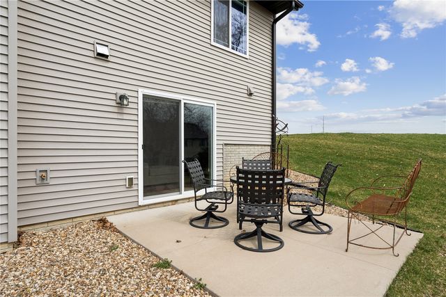 1603 Petrus NE, Cedar Rapids, IA 52402