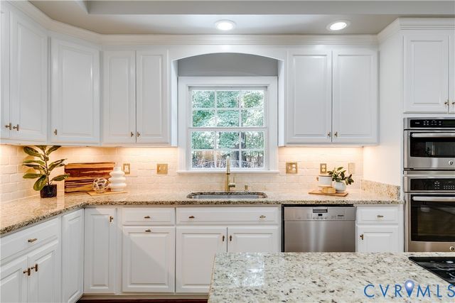 11528 Longview Landing Dr, Richmond, VA 23233