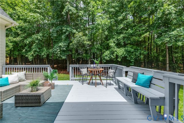 11528 Longview Landing Dr, Richmond, VA 23233