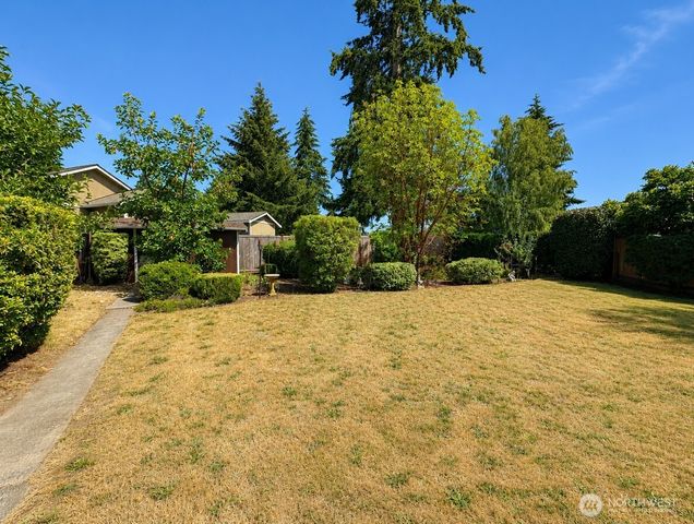 1817 N Frace Street, Tacoma, WA 98406
