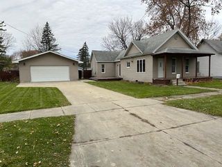 407 Sidney Street, Bay City, MI 48706